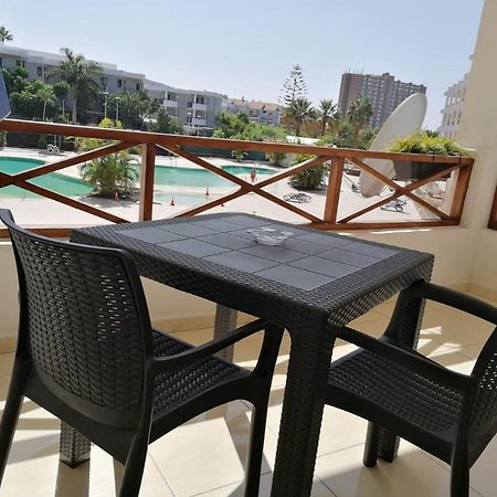 Large Studio Apartment With Lovely Terrace And Wifi Лос-Крістіанос Екстер'єр фото
